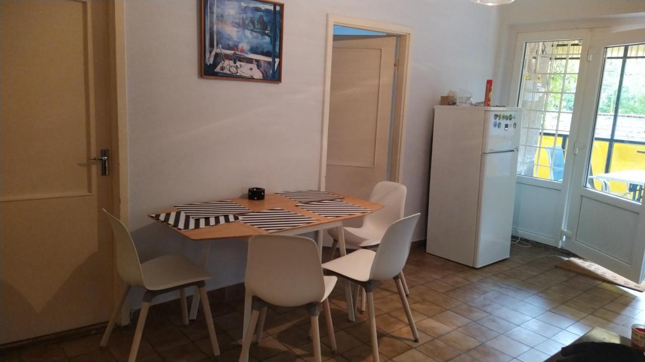 Tulipan Vendeghaz Apartment Siofok Exterior photo